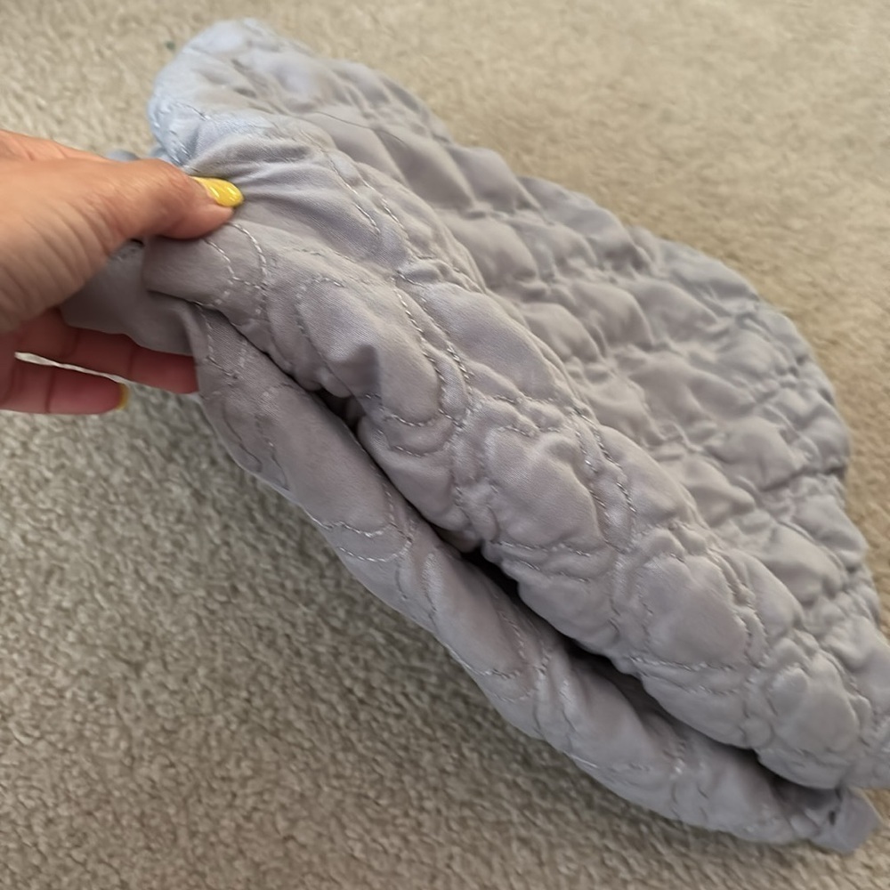 Purple Quilted Pillow case x 2 - Picture 6 of 6